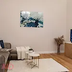 Kr16 Apartment - Hostaid